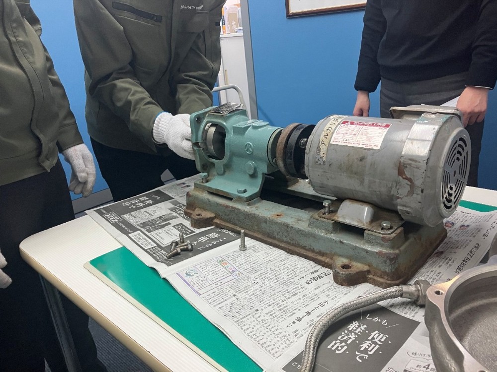 ポンプ分解・組立研修